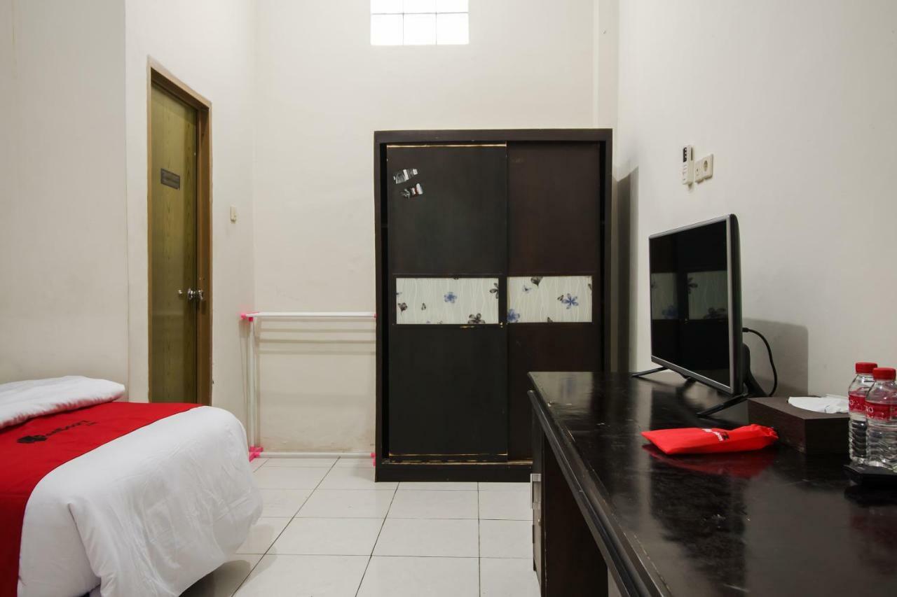 Reddoorz Syariah Near Fort Marlborough Bengkulu Zewnętrze zdjęcie
