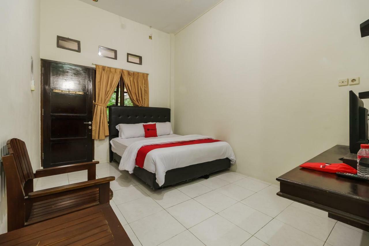 Reddoorz Syariah Near Fort Marlborough Bengkulu Zewnętrze zdjęcie
